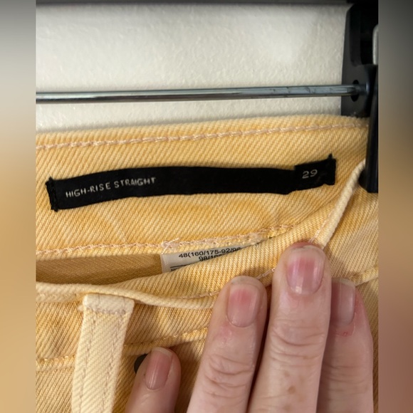 Banana Republic yellow jeans - Picture 2 of 5